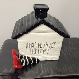 Rae Dunn No place like home cookie jar